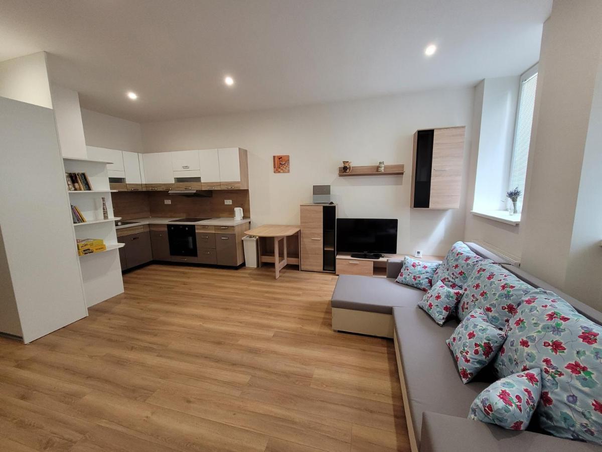 Apartman Tailor Liptovský Mikuláš Esterno foto