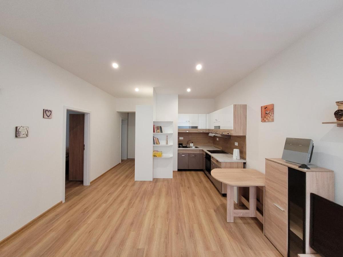 Apartman Tailor Liptovský Mikuláš Esterno foto